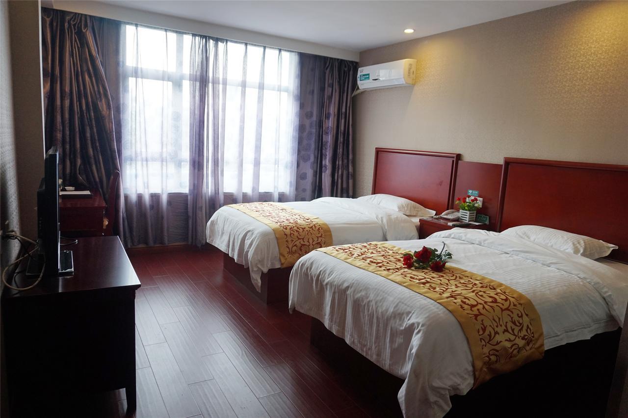 Greentree Inn Suzhou Central Circle Baihui Square Middle Yangchenghu Station Express Hotel Екстериор снимка